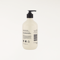 Back of a Brown Sugar and Fig bodywash bottle